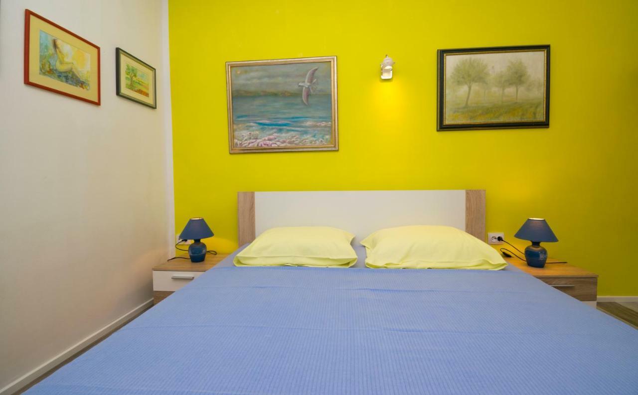 One Bedroom Apartment Near The Kamenjak Park In Prematura Premantura Exterior photo
