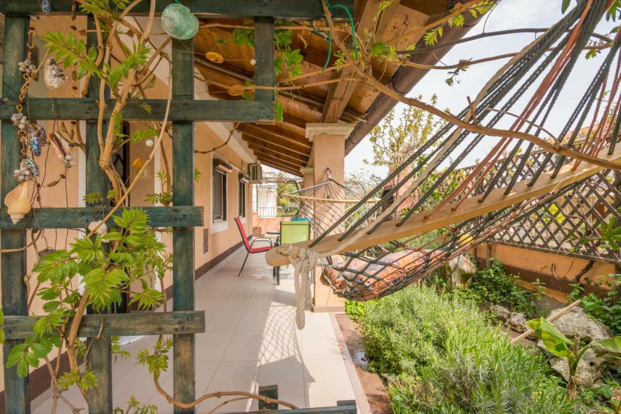 One Bedroom Apartment Near The Kamenjak Park In Prematura Premantura Exterior photo